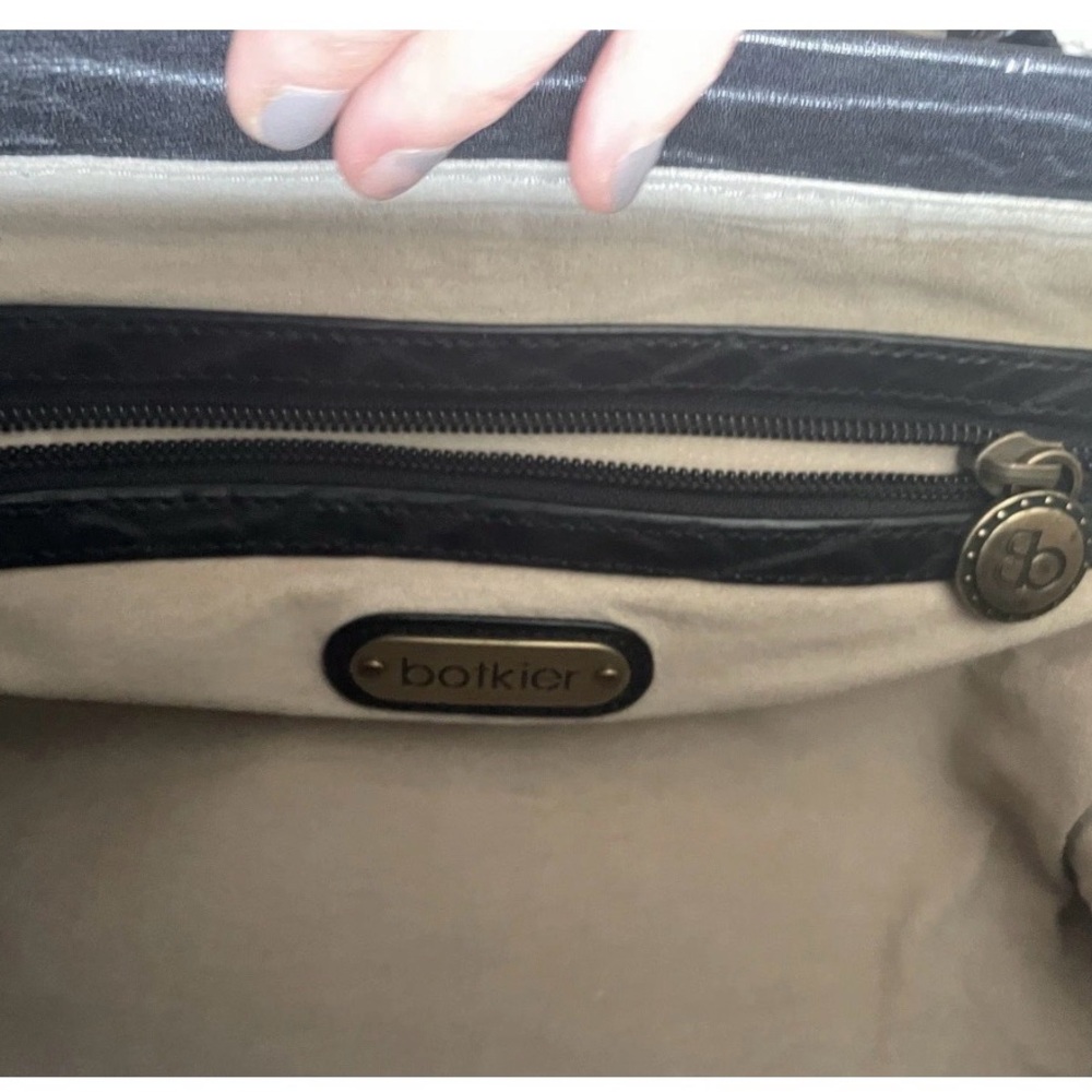 Botkier vintage Black Leather Studded padlock Handbag - Picture 9 of 10